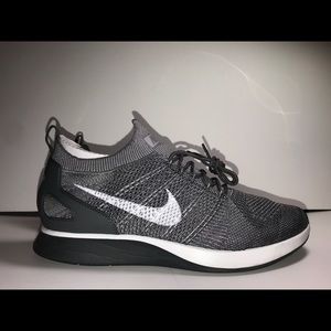 Nike air zoom mariah flyknit racer size 12
